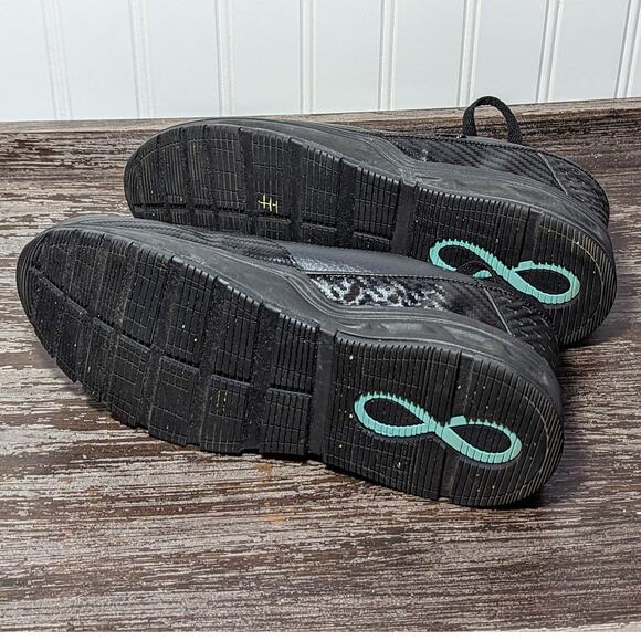 Infinity By Cherokee Women's Black Flow Faux Leather Lace Up Work Sneaker Size 9 - Picture 6 of 7